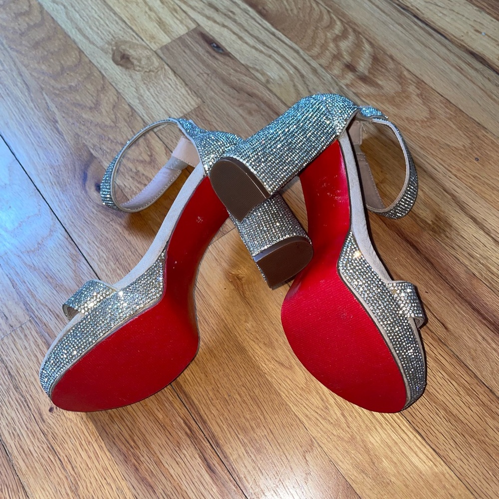 Madden Girl rhinestone embellished suede block heels with red bottoms NEW - Picture 8 of 10